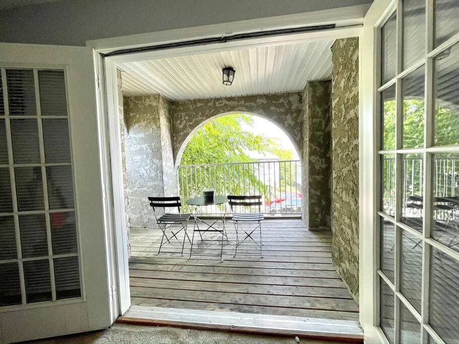 Lovely 2-Bedroom Condo W/Balcony And Free Parking NashvilleNashville  Kültér fotó
