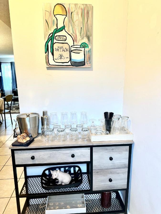 Lovely 2-Bedroom Condo W/Balcony And Free Parking NashvilleNashville  Kültér fotó